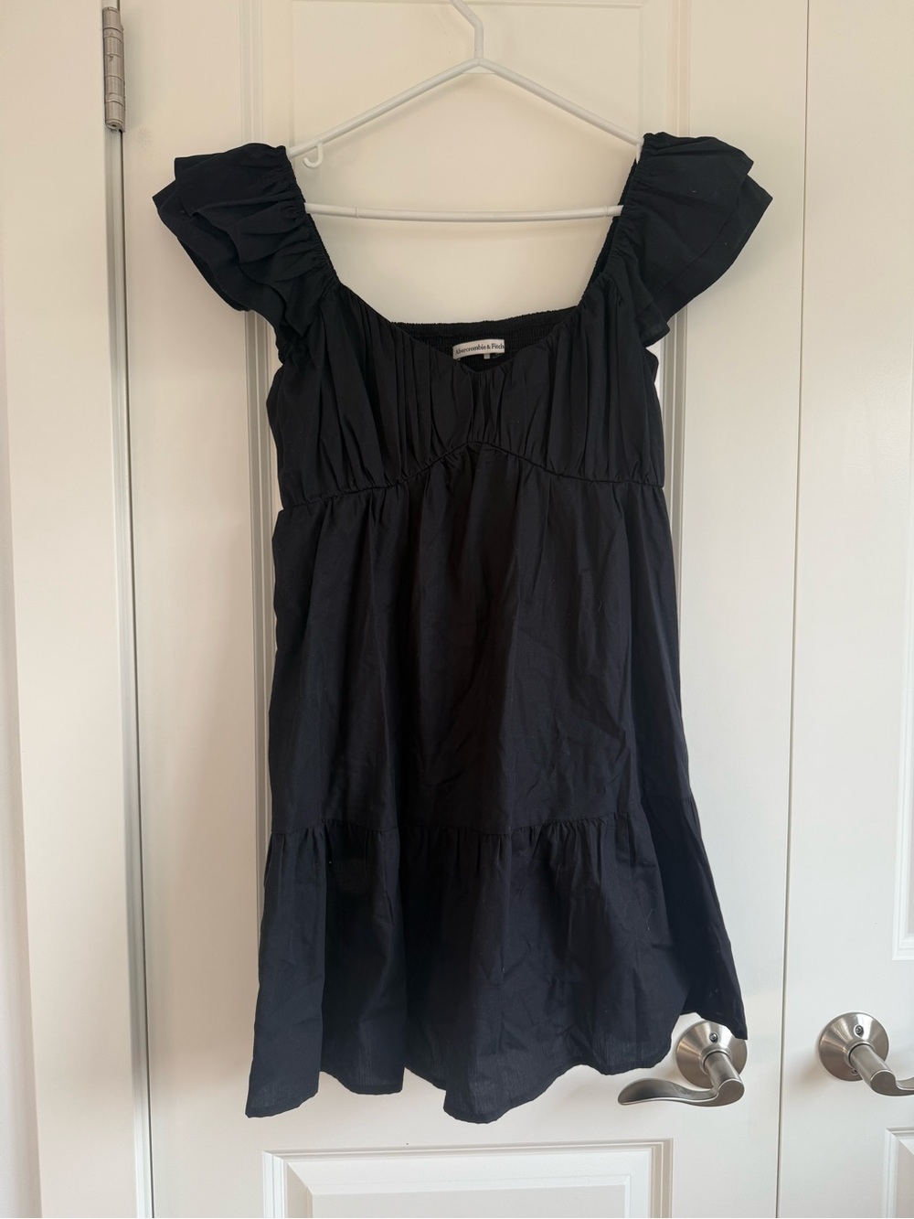 Abercrombie & Fitch Black Ruffle-Sleeve Dress
